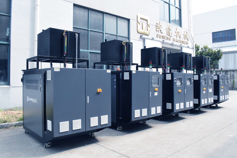 EVA發(fā)泡熱壓機加熱為什么選模溫機？